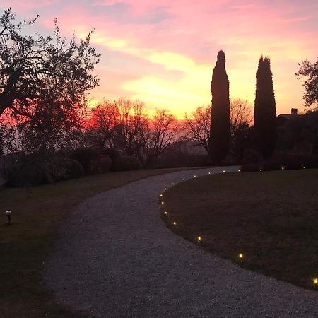 سان بيترو في كاريانو Villa Archi B&B المظهر الخارجي الصورة